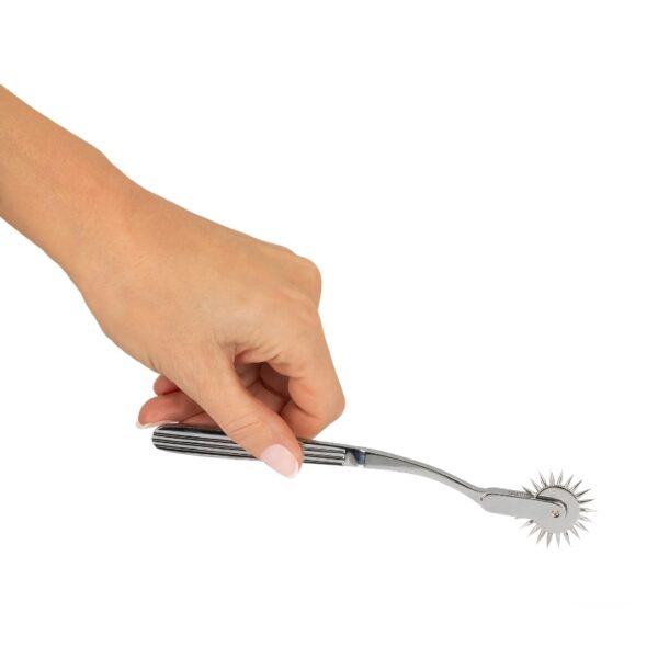 Silver Single Pinwheel