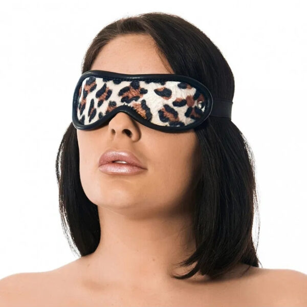 Rimba Blindfold leopard