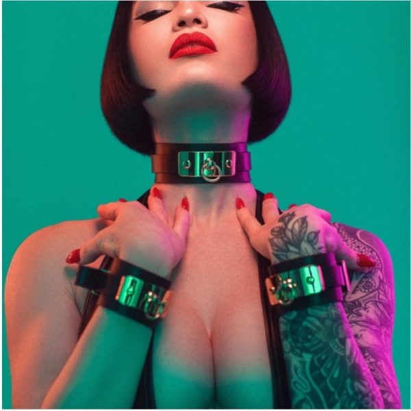 Kinky Diva VEGAS – PU Leather Wrist Cuffs